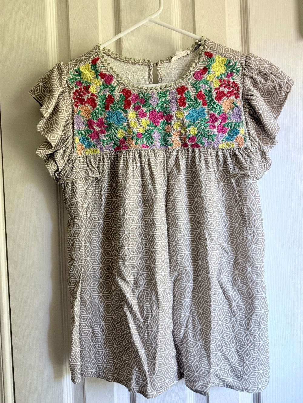 Jodifl Women's Size S Boho Embroidered Floral Ruffle Geometric Top